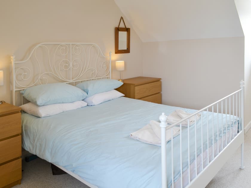 Relaxing double bedroom  | Taikoo, Beadnell