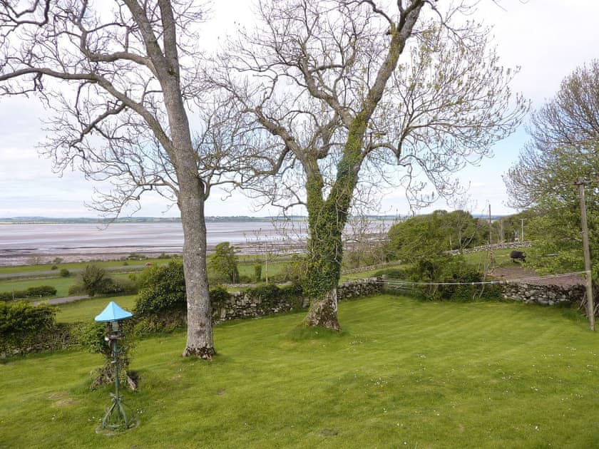 Mature garden | Kirkbride Farmhouse, Carsluith, near Newton Stewart