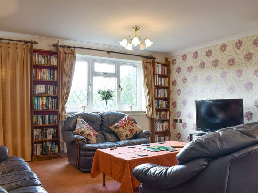 Welcoming living area | Oak Tree Cottage, Brierley