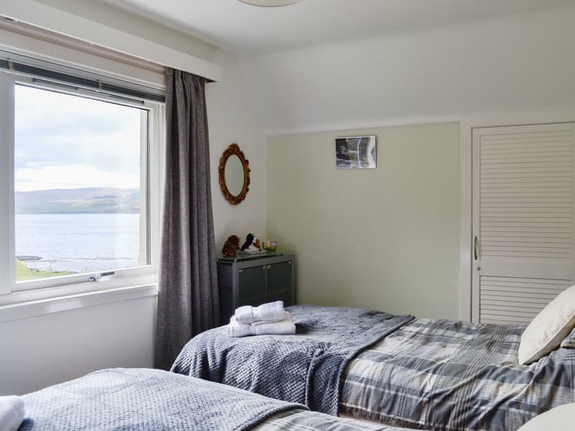 Twin bedroom | Seaview Cottage, Drimnin, near Lochaline