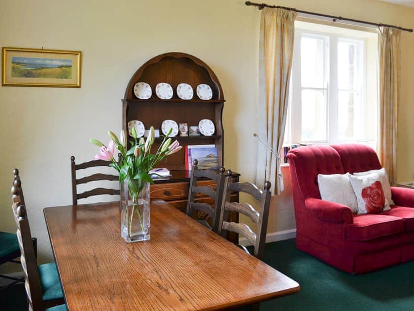 Welcoming living and dining room | Paddock Cottage - Heckley Farm Cottages, near Alnwick