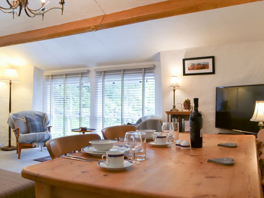 Light and airy living/ dining room | The Old Coach House, Grasmere