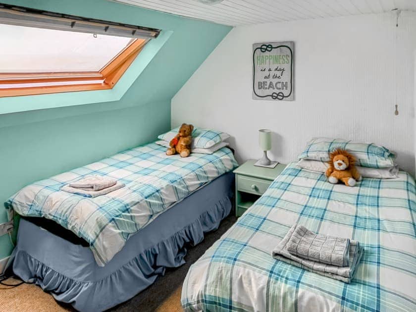 Twin bedroom | Beul-An-Latha, St Abbs, near Eyemouth