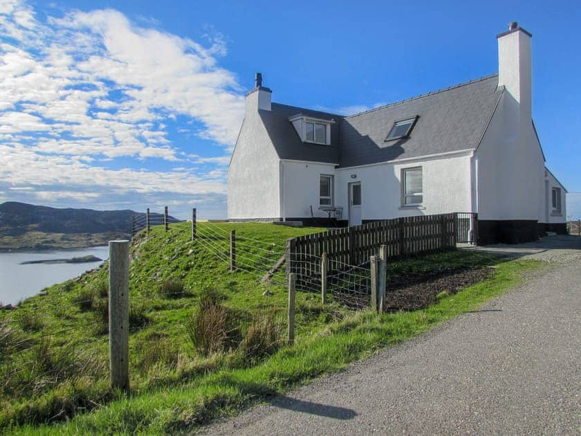 Delightful, detached cottage | Fisherman’s Cottage, Marvig, Isle of Lewis