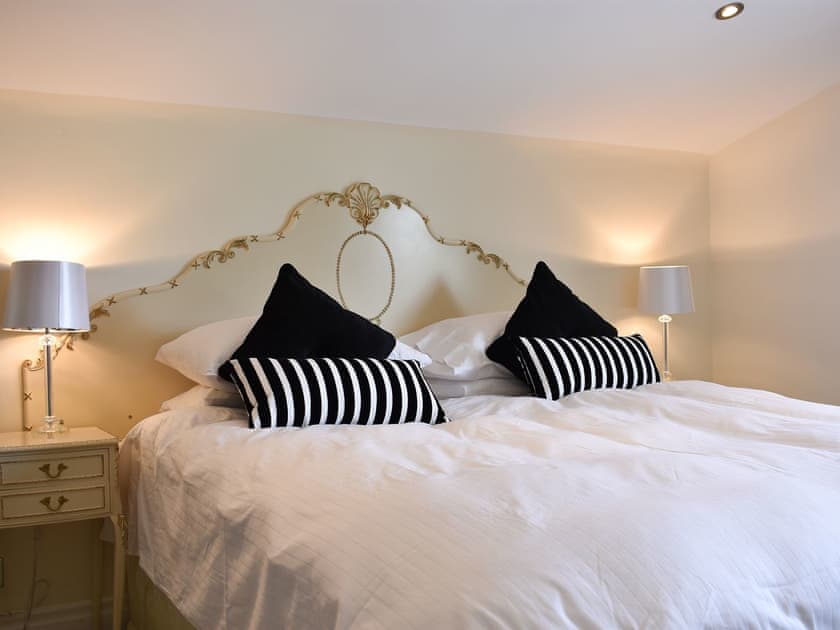 Double bedroom | Glebe Farm Cottage, Hornby