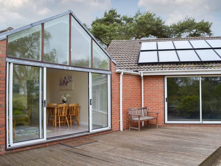 Exterior | Willow Lodge, Bubwith, near Selby