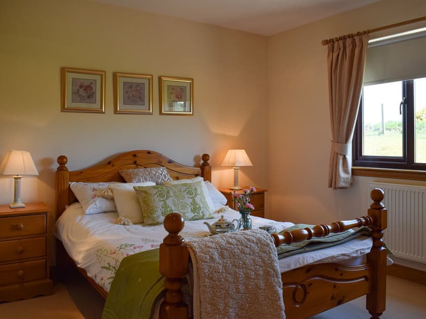 Double bedroom | Lawford Lodge, Bonnybridge, near Falkirk