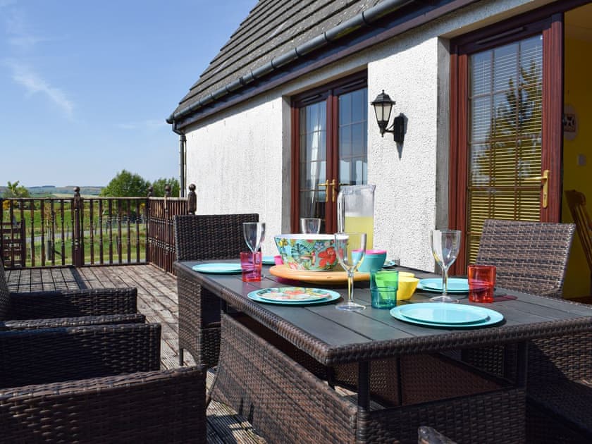 Sitting out area | Lawford Lodge, Bonnybridge, near Falkirk