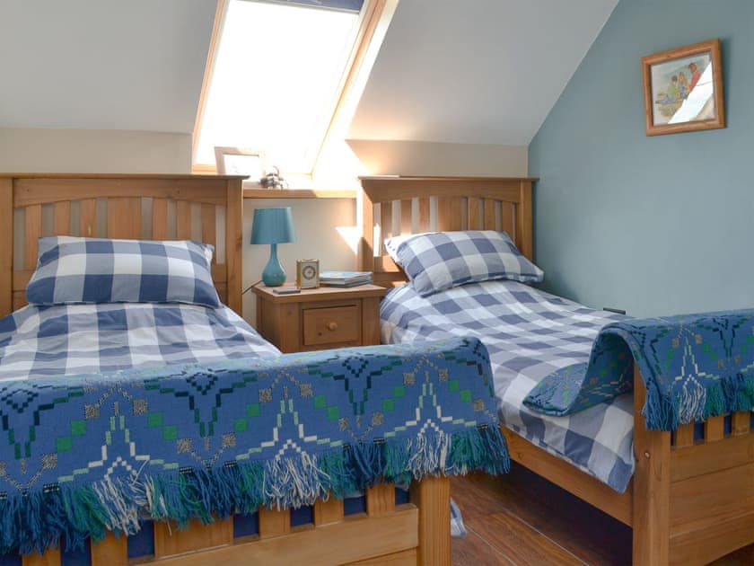 Triple bedroom | Hen Dy Goits, Bodorgan
