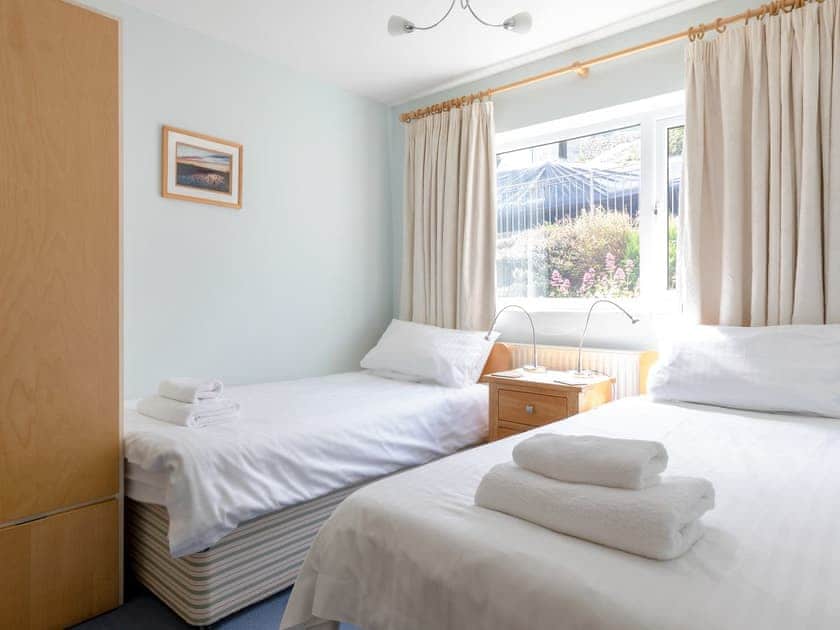 Twin bedroom | Rockvale 1, Salcombe
