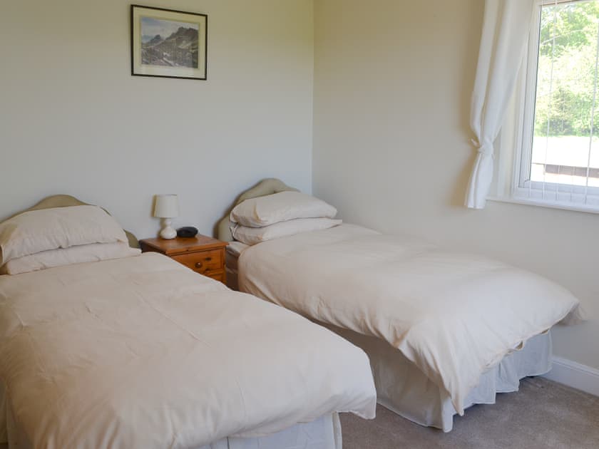 Twin bedroom | Fairways Cottage, Belford, near Bambugh