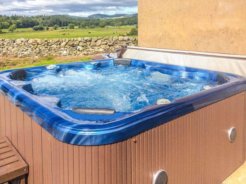 Relaxing hot tub | Clauchan Farm - Middle Byre - Clauchan Farm , near Gatehouse of Fleet