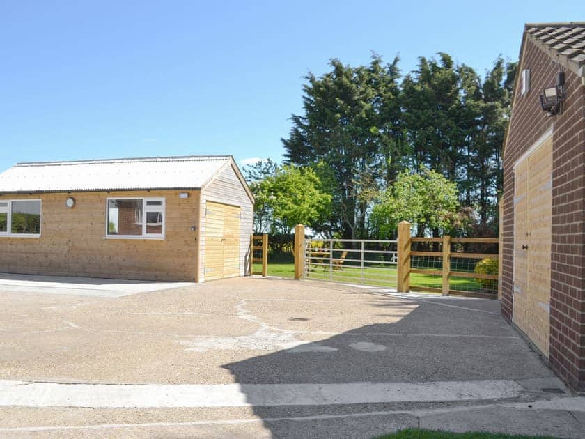 Courtyard parking area with garden access | Wayside Cottage, North Frodingham, near Driffield