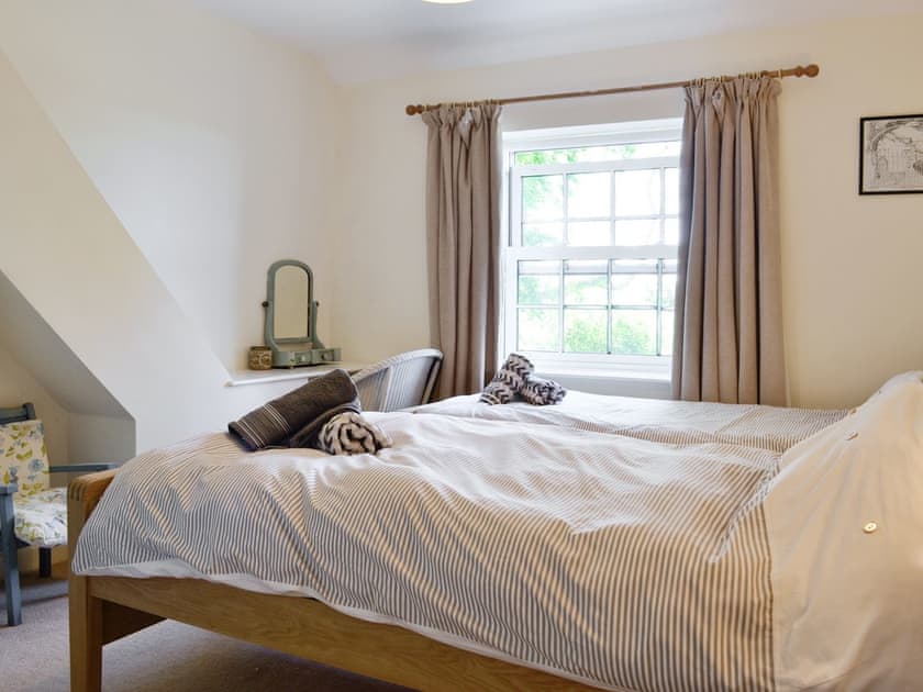 Good-sized twin bedroom | Ty Newydd y Graig, Tremeirchion, near St. Asaph