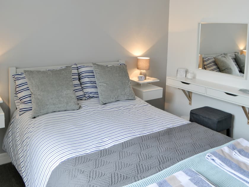 Relaxing double bedroom | Melrose, Amble, near Warkworth