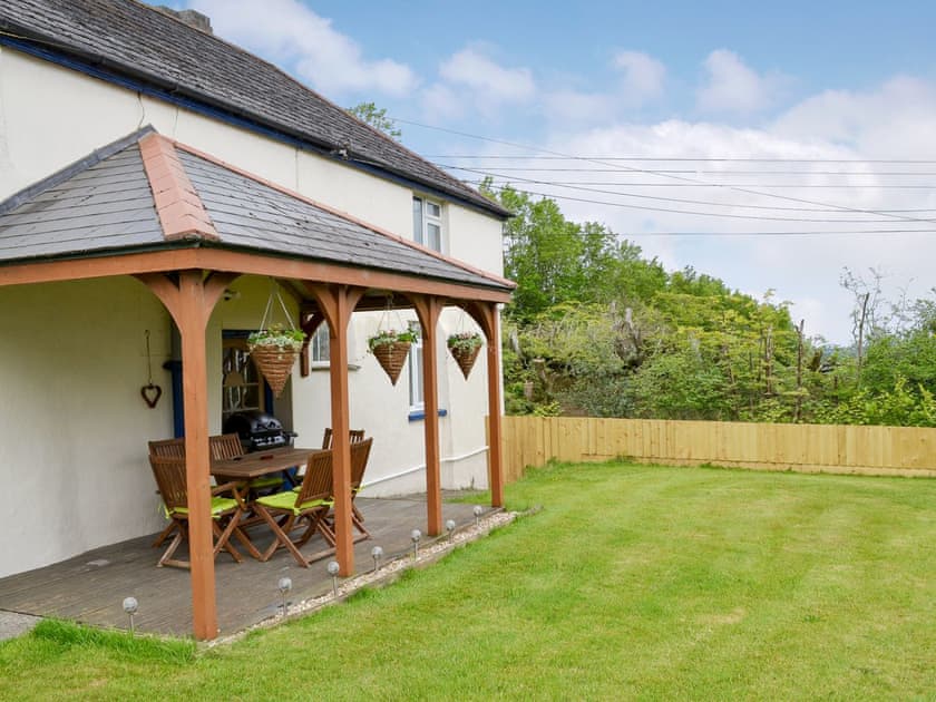 Sitting-out-area | Greenpastures, Patchacott, near Okehampton