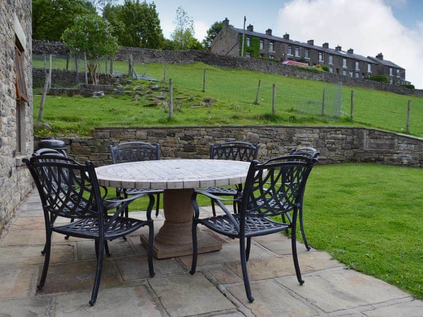 Sitting out area | Bings Farm House - Bings Farm, Whaley Bridge near Buxton