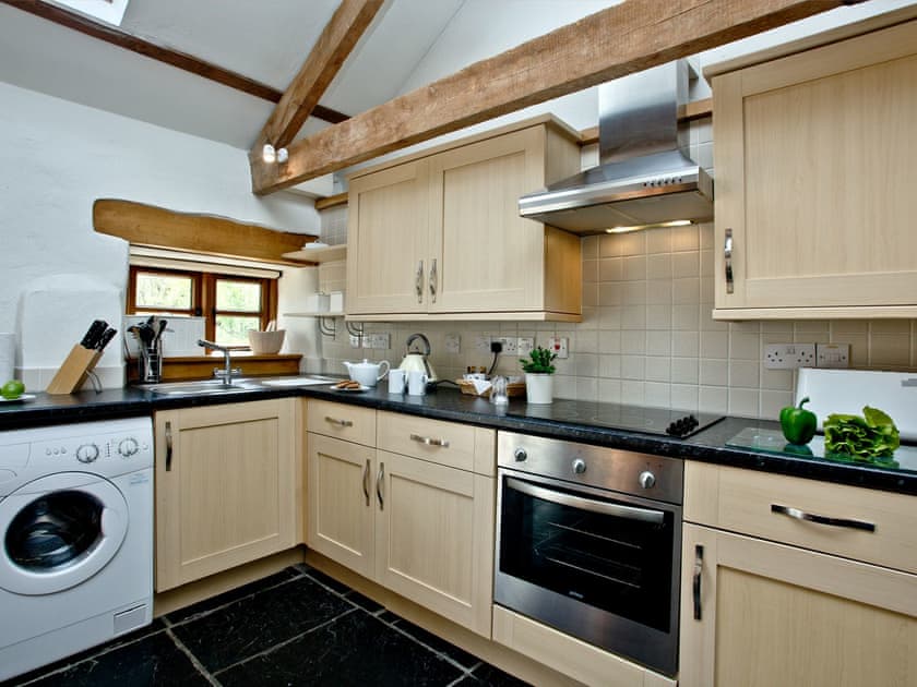 Fully appointed kitchen | The Smithy - Park Mill Farm, Chulmleigh