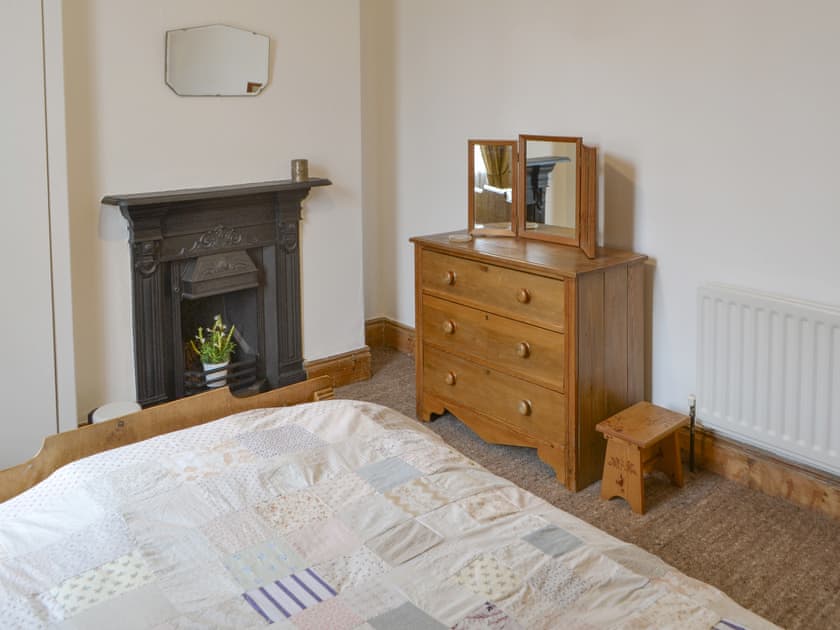Peaceful double bedroom | Drovers, Morpeth