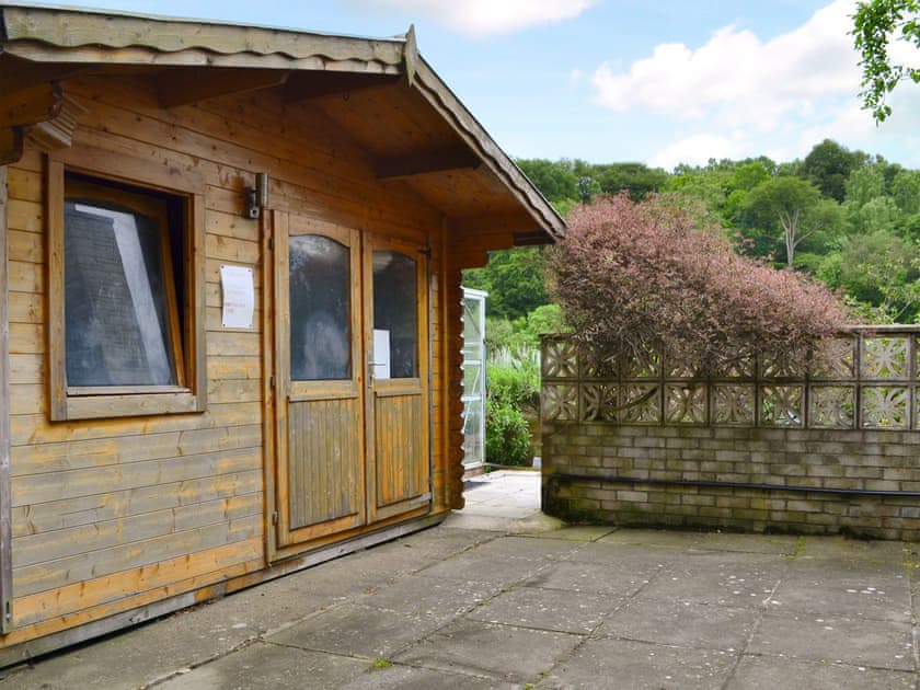 Shared hot tub | Carribber Beech, Near Linlithgow