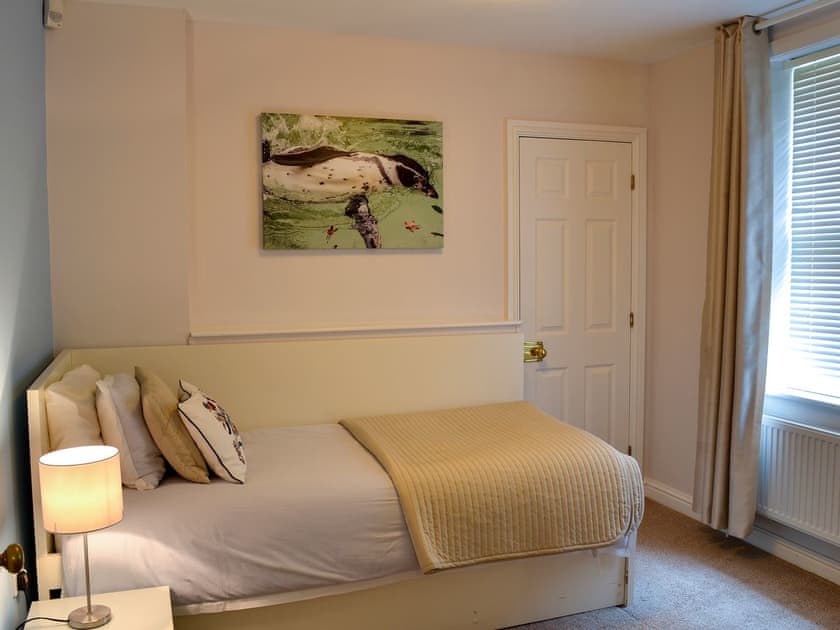 Twin bedroom | Beech Cottage - Sewerby Hall Cottages, Sewerby, near Bridlington