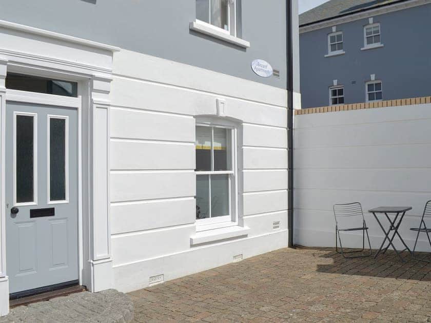 Charming, coastal apartment | Bay Blue, Clear Sky - Bezant Apartments, Newquay