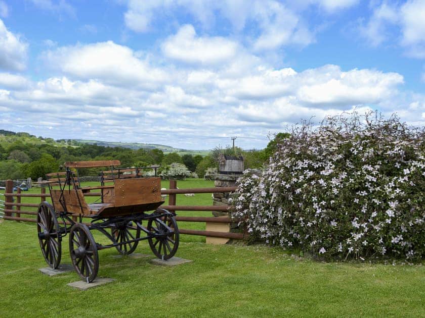 Set on a working farm | Shepherd’s Cottage - Bings Farm, Whaley Bridge near Buxton