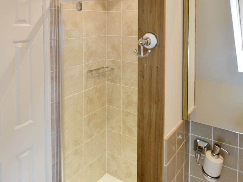 Shower room | Oak View Loft - Stone House Farm, Lessingham, near Stalham