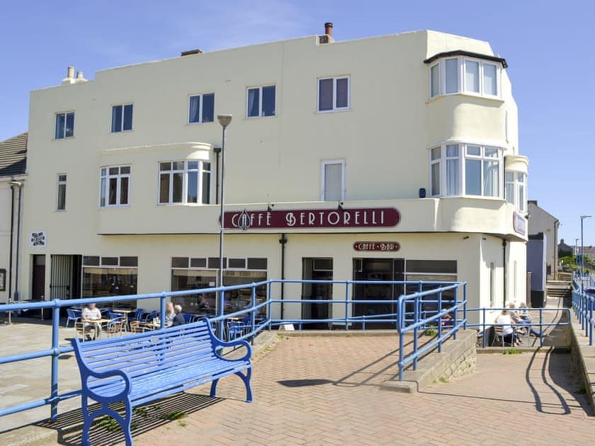 Stylish first floor apartment | Bertys Beach View, Newbiggin-by-the-Sea