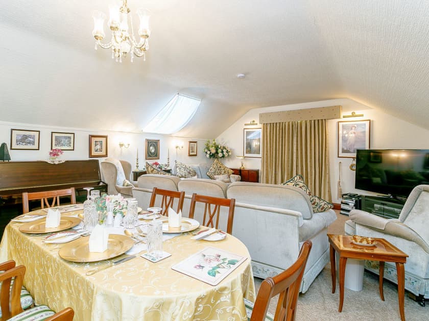 Living room/dining room | The Gatehouse - The Chantry, Dronfield, near Chesterfield