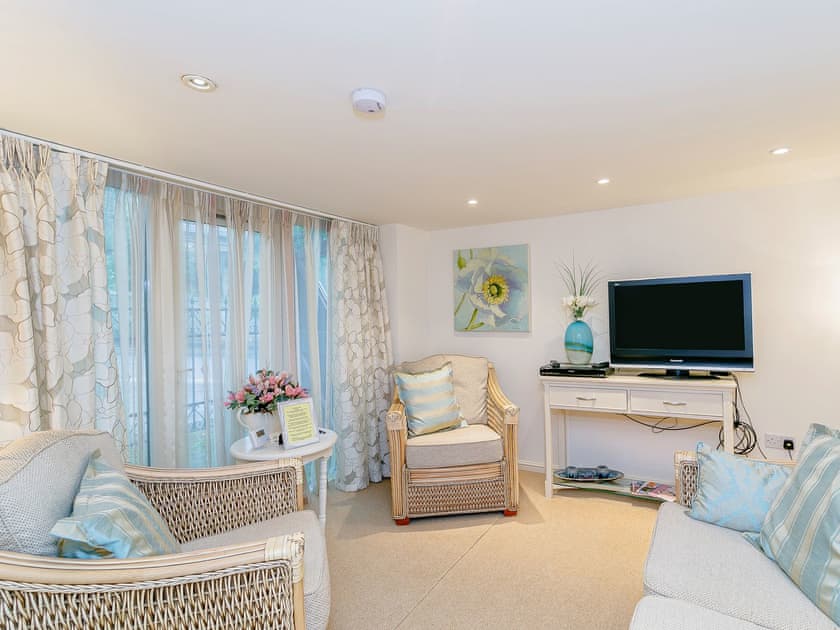 Seating area in double bedroom | The Gatehouse - The Chantry, Dronfield, near Chesterfield
