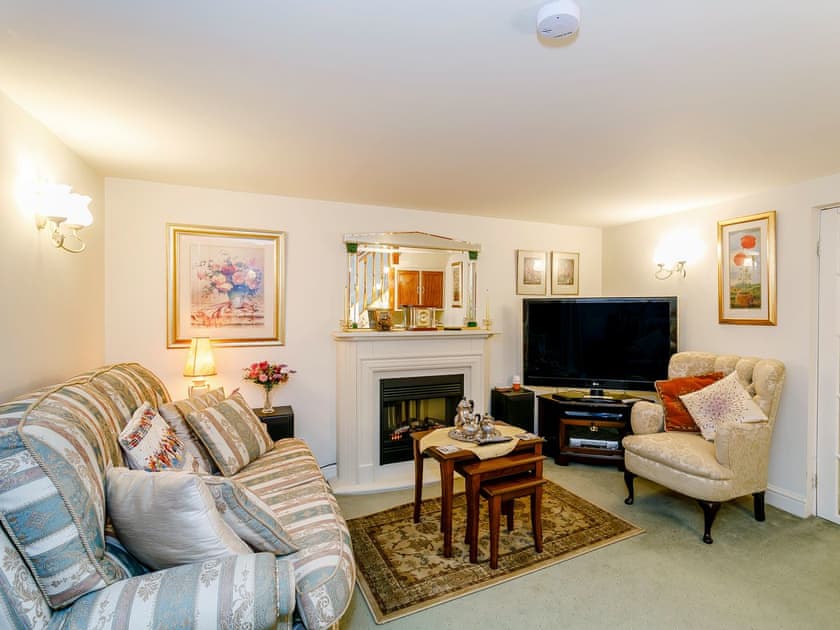 Living area | The Garden House - The Chantry, Dronfield, near Chesterfield