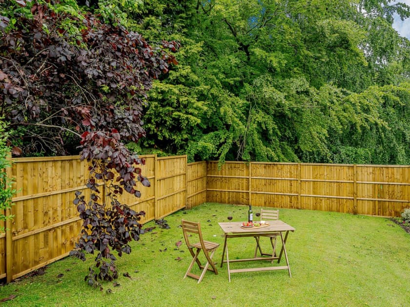 Peaceful garden | Bluestone Cottage, Welton le Wold, near Louth