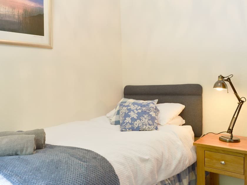 Cosy single bedroom | Dunyvaig, Colintraive, near Dunoon