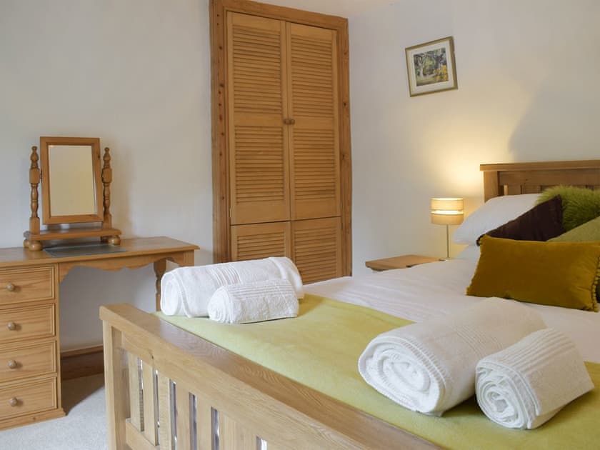 Comfortable double bedroom | The Oak, Newchurch, near Hay-on-Wye