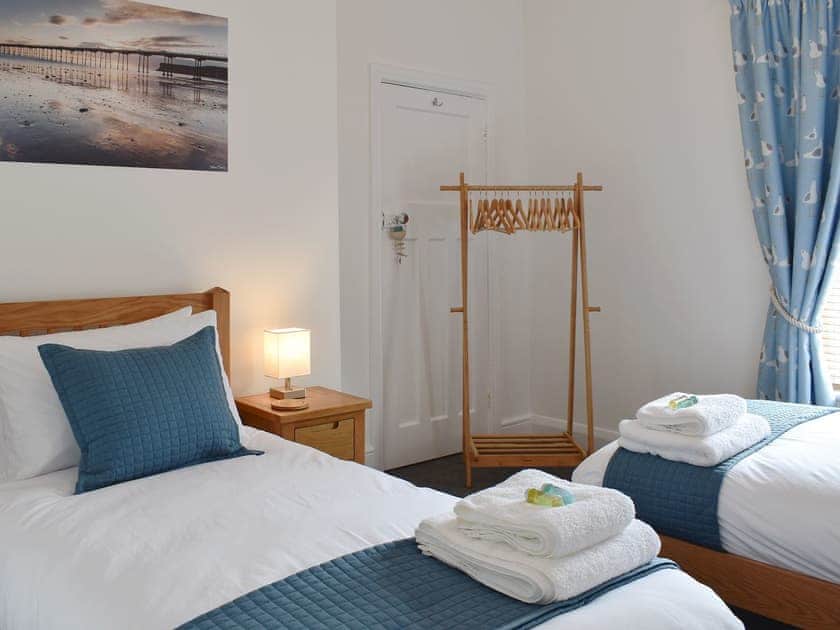 Comfy twin bedroom | The Old Police House - Bluelight Apartments, Saltburn-by-the-Sea