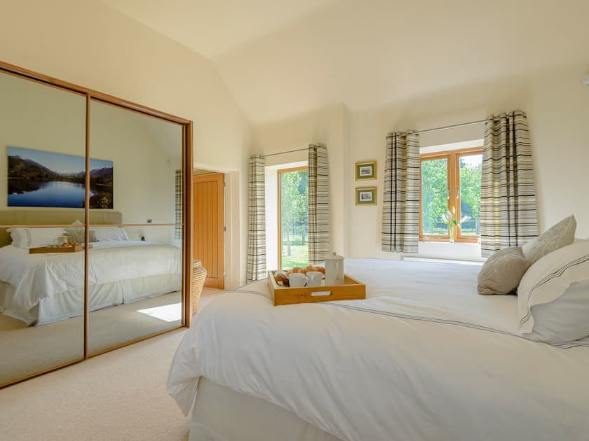 Romantic double bedroom with super kingsize bed | Courtyard Lodge, Rufford, near Newark