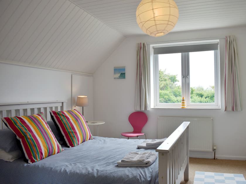 Comfortable double bedroom | Lo-Tide - The Tides, Elmer, Middleton-on-Sea