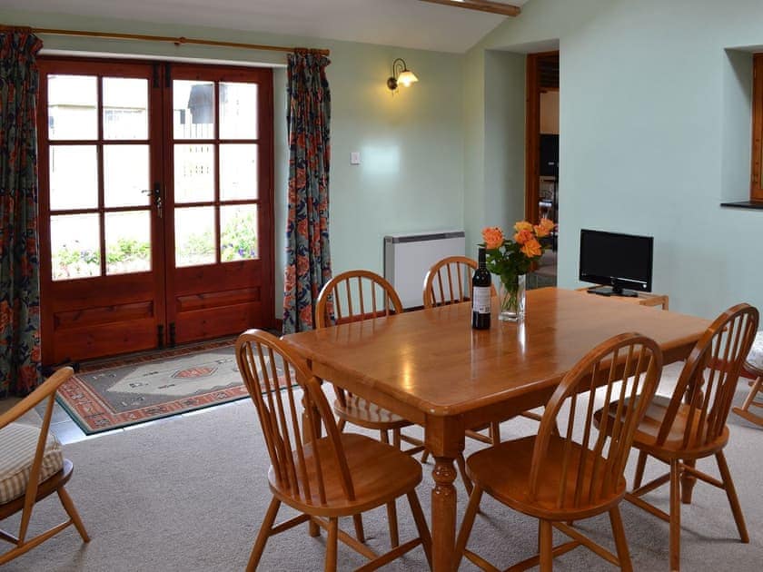 Dining room | Cowslip - Trewellard Manor Farm, Trewellard, near Penzance
