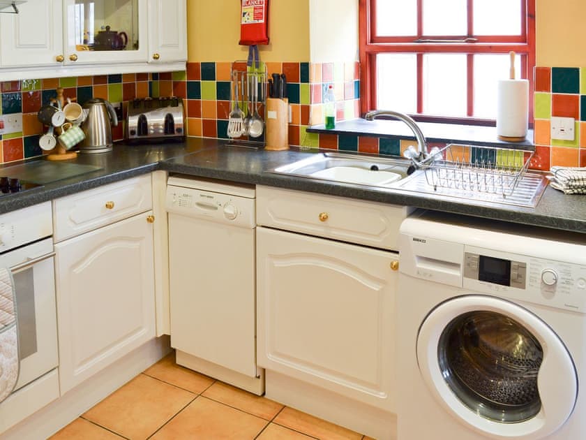 Kitchen | Cowslip - Trewellard Manor Farm, Trewellard, near Penzance