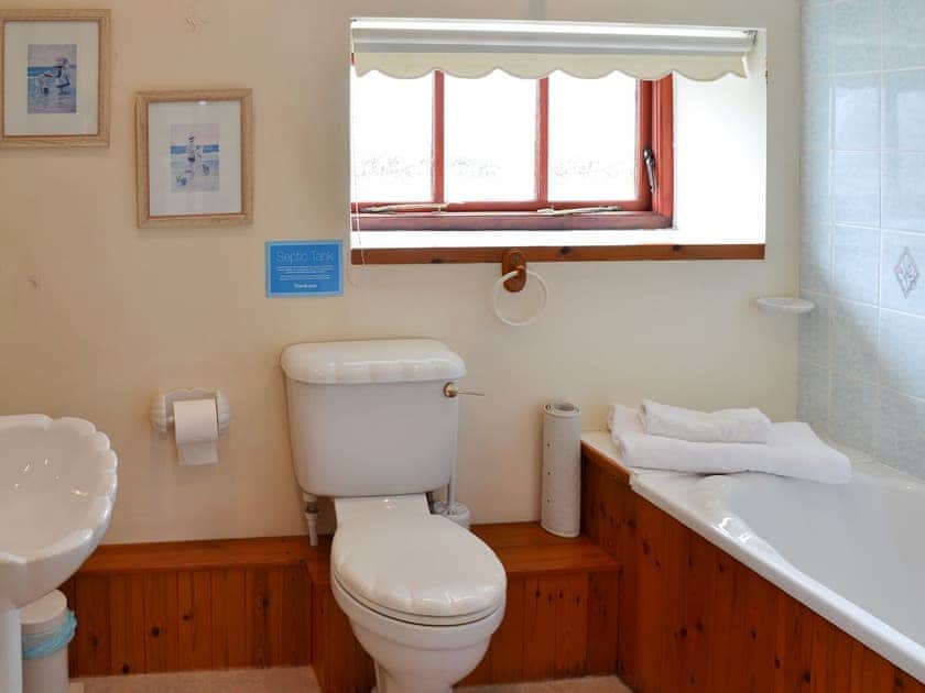 Bathroom | Cowslip - Trewellard Manor Farm, Trewellard, near Penzance