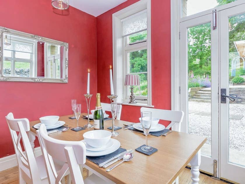 Light and airy dining room | Station House, Miller’s Dale, near Buxton