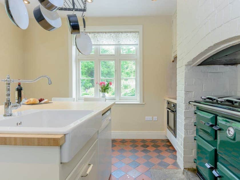 Spacious kitchen with aga | Station House, Miller’s Dale, near Buxton