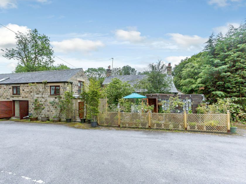 Exterior | The Garden House - The Chantry, Dronfield, near Chesterfield