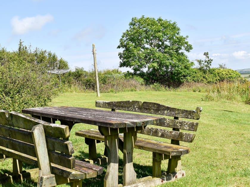 Garden | Stable Cottage - Trentinney Farm Holiday Cottages, St Endellion, near Port Isaac