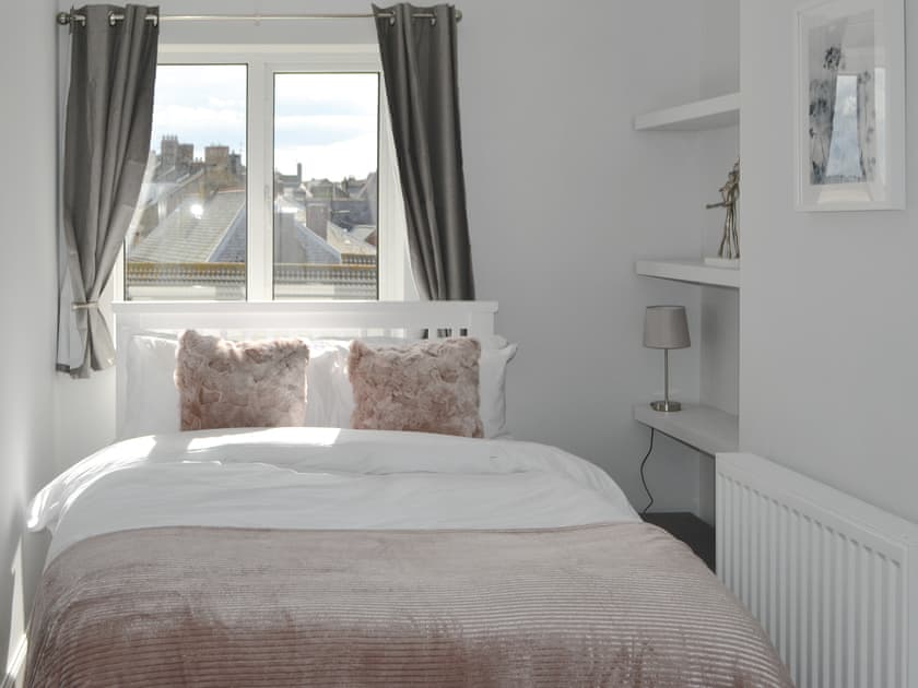 Comfortable double bedroom | Bertys Beach View, Newbiggin-by-the-Sea