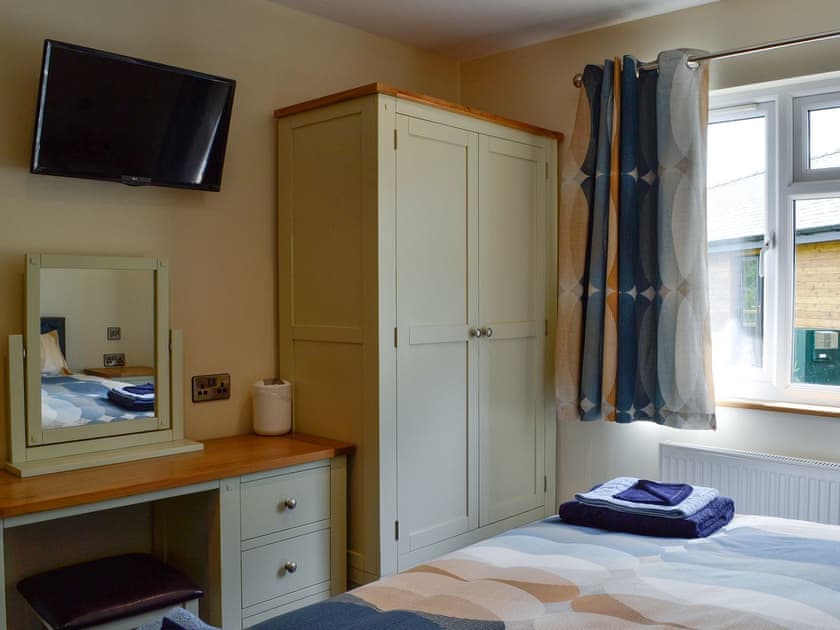 Double bedroom | River Lodge - Bryncoch Holidays, Hundred House, near Builth Wells