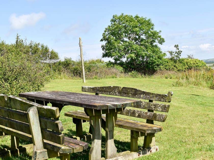 Garden | Round House - Trentinney Farm Holiday Cottages, St Endellion, near Port Isaac
