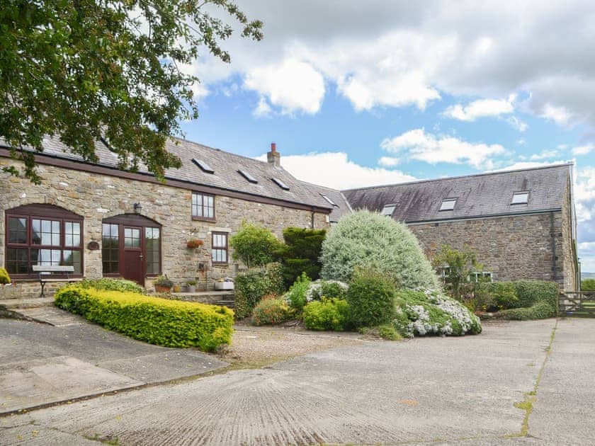 High Pastures (left) and Hillside (right) | High Pasture Cottage, Hillside Cottage - Bowser Hill Cottages, Hedley-on-the-Hill, near Consett