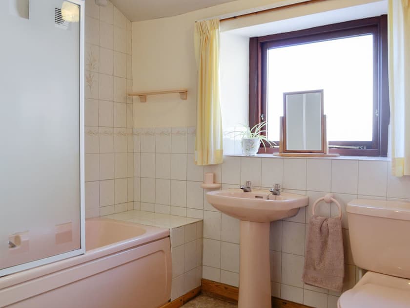Bathroom | Swallows Return - Moresby Hall Farm, Whitehaven